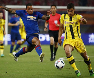 Man Utd 1-4 Dortmund: Quỷ đỏ thất thế