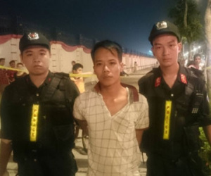 Mang "hàng trắng", bỏ chạy thục mạng khi phát hiện 141