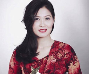 Thúy Hà: "Chồng vẫn đợi tôi đến 3h sáng"