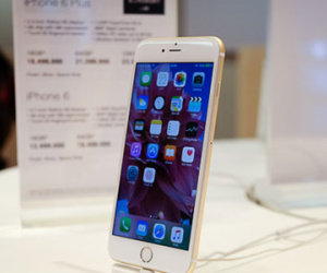 iPhone chính hãng giảm giá mạnh