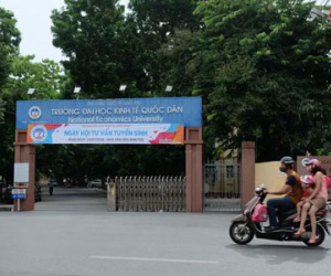 SV tiếp tục phản ánh mức học phí cao nhất ở NEU là 26 triệu/năm, nhà trường nói gì?