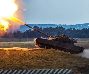 Tường tận xe tăng T-80B Nga muốn bán cho Việt Nam