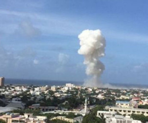 Nổ bom khủng bố như động đất tại sân bay Somalia