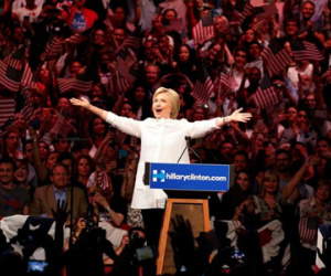 Chặng đường trở thành ứng viên tổng thống Mỹ của bà Clinton