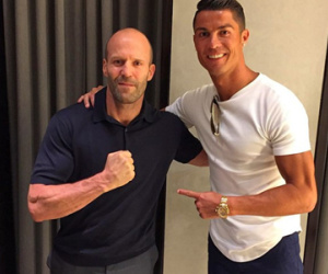 Ronaldo chạm mặt "người vận chuyển"