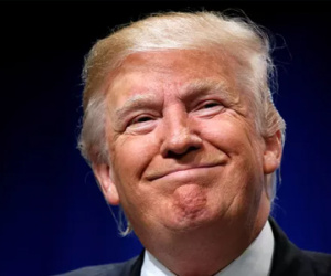 Tại sao ông Trump "câm nín" khi bà Obama phát biểu?