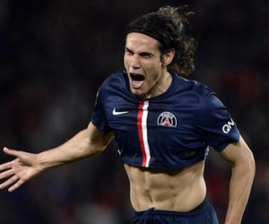 50 triệu euro vẫn là quá rẻ nếu Chelsea mua được Cavani