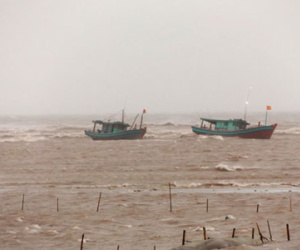 Bão số 1 suy yếu thành áp thấp nhiệt đới
