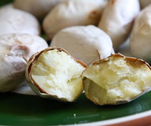 7 lợi ích khi ăn hạt mít cùng mật ong