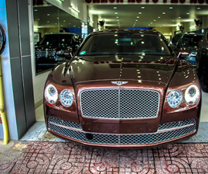 Bentley Flying Spur W12 Mulliner 2016 độc nhất Việt Nam