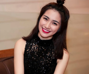 Hòa Minzy: "Tôi đang lâm cảnh nợ nần, trắng tay"