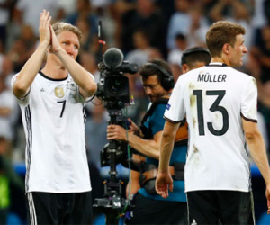 Schweinsteiger giã từ đội tuyển Đức
