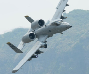 Không quân Mỹ “đau đầu” tìm cách thay thế cường kích A-10