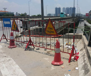 Bộ GTVT nói gì vụ ô tô rơi từ vành đai 3 - Hà Nội gây chết người?