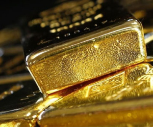 Giá vàng hôm nay 1/8: Phá ngưỡng 38 triệu đồng?