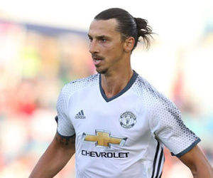 Ibrahimovic - gã Viking chuẩn bị phá tan Premier League