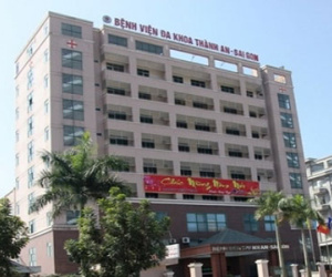 Bác sỹ đồng loạt nghỉ việc vì bệnh viện nợ lương
