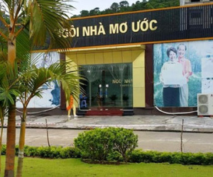 Điểm bán hàng chuyên phục vụ khách Trung Quốc bị phạt 500 triệu đồng