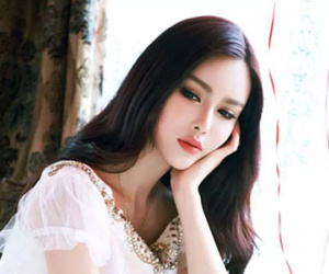 Câu chuyện "nỗi khổ của gái xinh" gây tranh cãi trên mạng