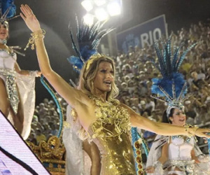 Dàn siêu mẫu nóng bỏng biểu diễn tại lễ khai mạc Olympic Rio 2016