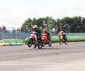 Dàn "xế độ" Honda tranh tài tại giải đua Bình Dương