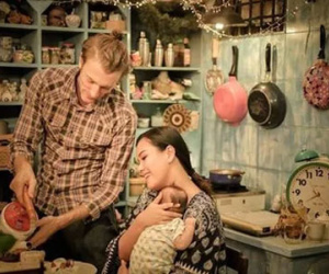 "Gia tài khổng lồ" của nữ ca sĩ bị ném đá vì mập, xấu, đen