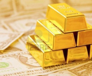 Giá vàng hôm nay 4/8: Tăng nhanh rồi đảo chiều mạnh