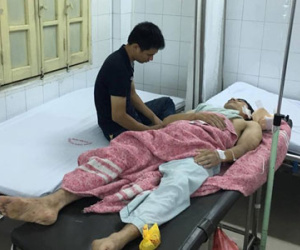 "Sau tiếng rầm, bê tông đè lên người tôi"