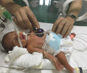 Sức khỏe con trai nữ thiếu úy từ chối điều trị ung thư ra sao?