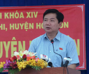 TP.HCM: Xã cách trung tâm 13 km nhưng gọi taxi…không tới