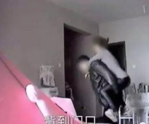 Trung Quốc: Lãnh đạo tòa án nhậu nhẹt, thác loạn tập thể