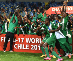 Bóng đá Nigeria gây chấn động với 26 cầu thủ U17 gian lận tuổi