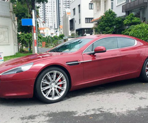 Aston Martin Rapide 2010 giá 242.000 USD tại Việt Nam