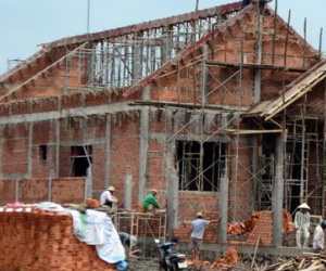 Điều phạm nhân đến xây nhà cho giám thị trại giam