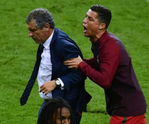 Mourinho chỉ trích Ronaldo cướp quyền HLV ở chung kết Euro 2016