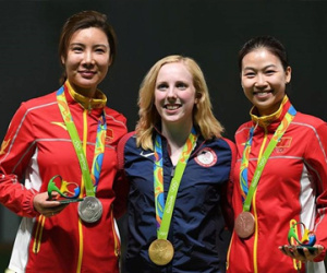 Người Mỹ giành huy chương vàng đầu tiên tại Olympics Rio