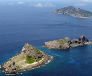 Tàu tuần duyên, tàu cá Trung Quốc lần đầu cùng tiến gần Senkaku