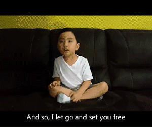 Thần đồng piano gốc Việt Evan Le lại gây sốt với bản cover "Anh cứ đi đi" quá yêu