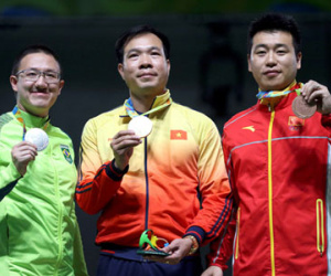 Hoàng Xuân Vinh phá kỷ lục hay thiết lập kỷ lục Olympic mới?