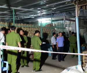 Kinh hoàng bé gái 8 tuổi chết trong bao tải, nghi bị hiếp dâm