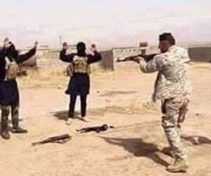 Phiến quân IS buông súng đầu hàng ở Libya