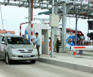 Chính phủ yêu cầu xử lý lạm thu, gian lận phí BOT