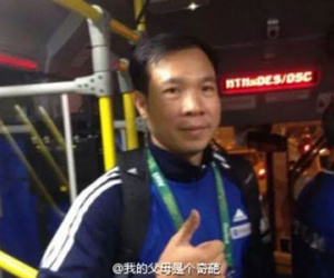Vì sao xạ thủ Hoàng Xuân Vinh không có xe đưa đón sau khi giành HCV Olympic?