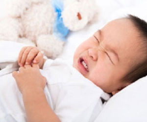Cảnh báo: Trẻ nhỏ cũng bị viêm loét dạ dày như người lớn do mất vệ sinh