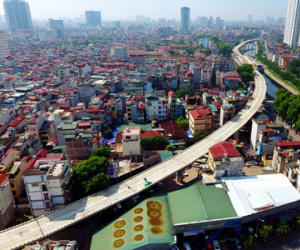 Hình ảnh đường sắt trên cao ngoằn ngoèo xuyên thủ đô