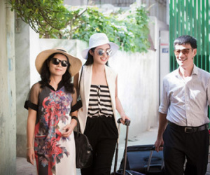 Ngọc Hân đưa bố mẹ du lịch Nhật Bản