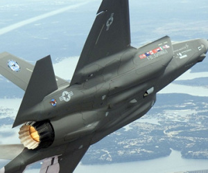 Singapore hoãn kế hoạch mua tiêm kích tàng hình F-35 của Mỹ