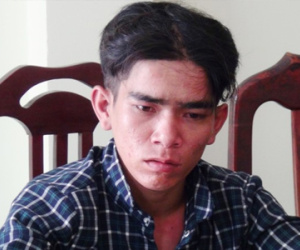 Quậy phá bàn nhậu rồi đâm chết hàng xóm