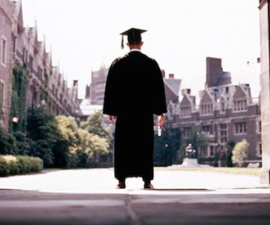 Gần 1/3 tỷ phú trên thế giới không tốt nghiệp đại học