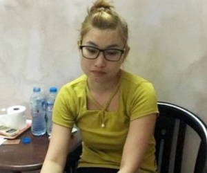 "Tú bà" 25 tuổi điều hành đường dây mại dâm sinh viên trả tiền bằng thẻ cào